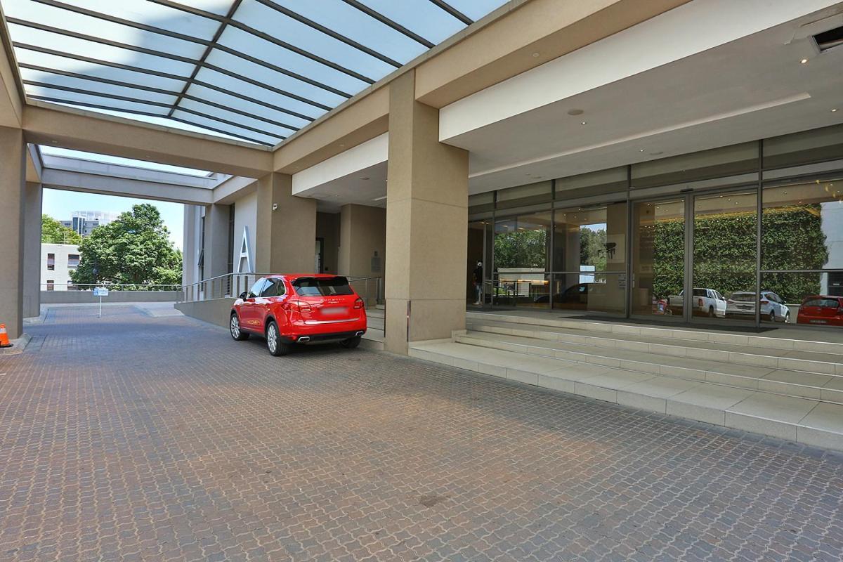 304 Sandton Skye Johannesburg Bagian luar foto